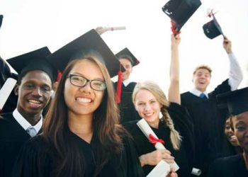 Tips Mempersiapkan Karir untuk Fresh Graduate