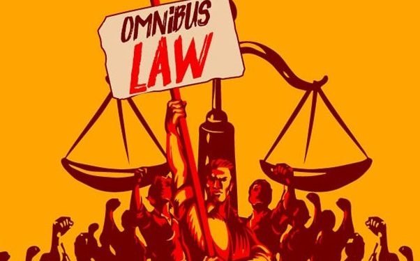 CATATAN SINGKAT MENOLAK OMNIBUS LAW CILAKA
