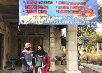 Mahasiswa KKNT UNISRI Surakarta Berikan Pelatihan dan Pendampingan Pemasaran Melalui Media Sosial