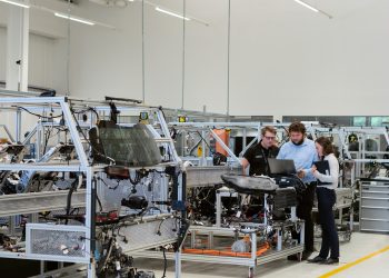 Dekonstruksi Industri Digital