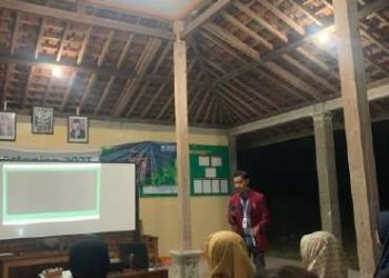 Pengembangan Produk Usaha Masyarakat Di Era Digitalisasi Sebagai Upaya Meningkatkan Ekonomi Masyarakat Desa Ngaglik