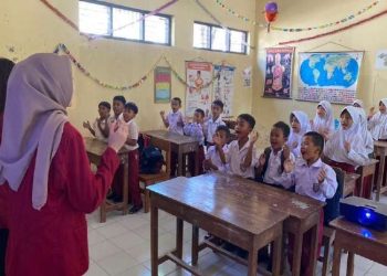 Sejak Dini Harus Sadar Terhadap Ekonomi Kreatif Bersama Siswa SD