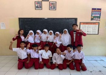 Mengajarkan Siswa Mengenai Arti Penting Bela Negara Dengan Model Pembelajaran Diskusi Kelompok Kecil