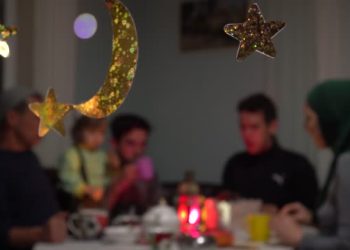 Geliat Sosial-Ekonomi Bulan Ramadhan