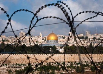 Dunia Tidak (Pernah) Baik-Baik Saja