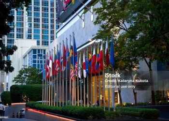 Menggali Elemen Etika Diplomasi dalam Al Qur’an