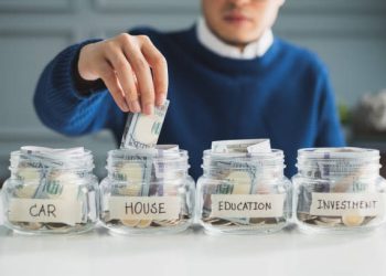 Determinan Perilaku Manajemen Keuangan Pelaku UMKM