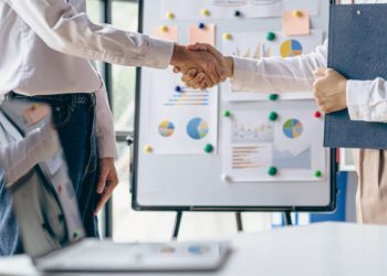 Determinan Perilaku Manajemen Keuangan Pelaku UMKM