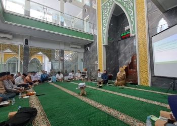 Civitas Akademika Unesa dan DMI Latih Pengelolaan Keuangan Syariah