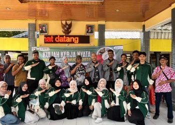 Muda, Semangat, dan Siap Mengabdi: Mahasiswa UNUGIRI Hadir untuk Desa Cantel