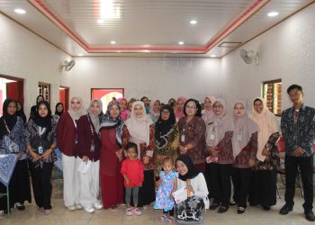 Upaya Mengatasi Kecanduan Ponsel pada Anak di Desa Karangwungu untuk Ciptakan Generasi Sehat di Era Digital