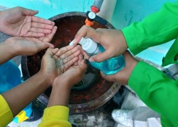 Mahasiswa KKN UIN Raden Mas Said Surakarta Lakukan Serangkaian Sosialisasi PHBS di SDN 03 Kalikotes