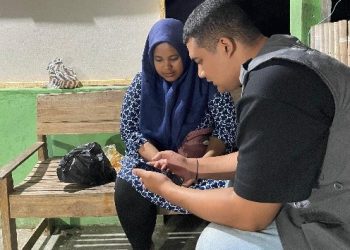 Mahasiswa KKN UNISRI Adakan Pelatihan Pembuatan QRIS Merchant untuk UMKM