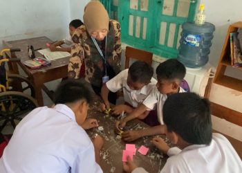 Mahasiswa KKN Unisri Gelar Edukasi Hukum Sejak Dini di SDN 01 Glagahwangi