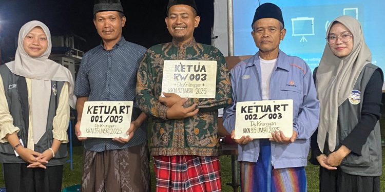 KKN 55 UNISRI Realisasikan Proker Pembuatan Plakat RT & RW di Desa Kranggan