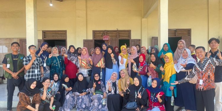 Edukasi Ketahanan Pangan: Mahasiswa KKN PPM UNISRI Gelar Pelatihan Pembuatan Kue Semprit Jagung di Desa Wunut, Klaten