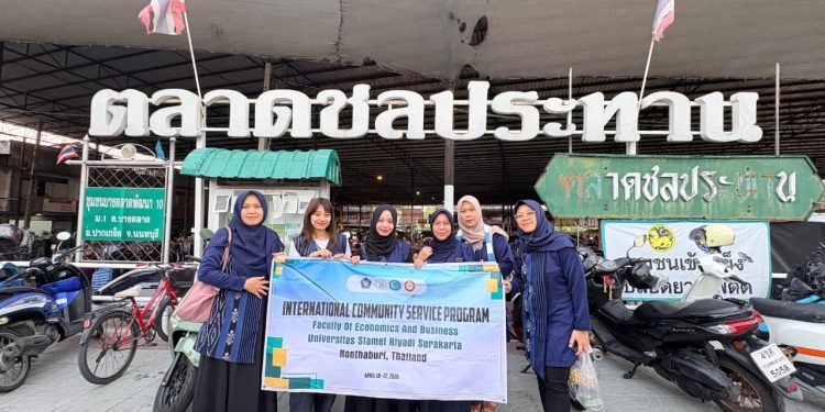 Dosen Manajemen Unisri Gelar Pengabdian Internasional, Dampingi UMKM Muslim di Bangkok Kewirausahaan Sosial Berbasis Masjid